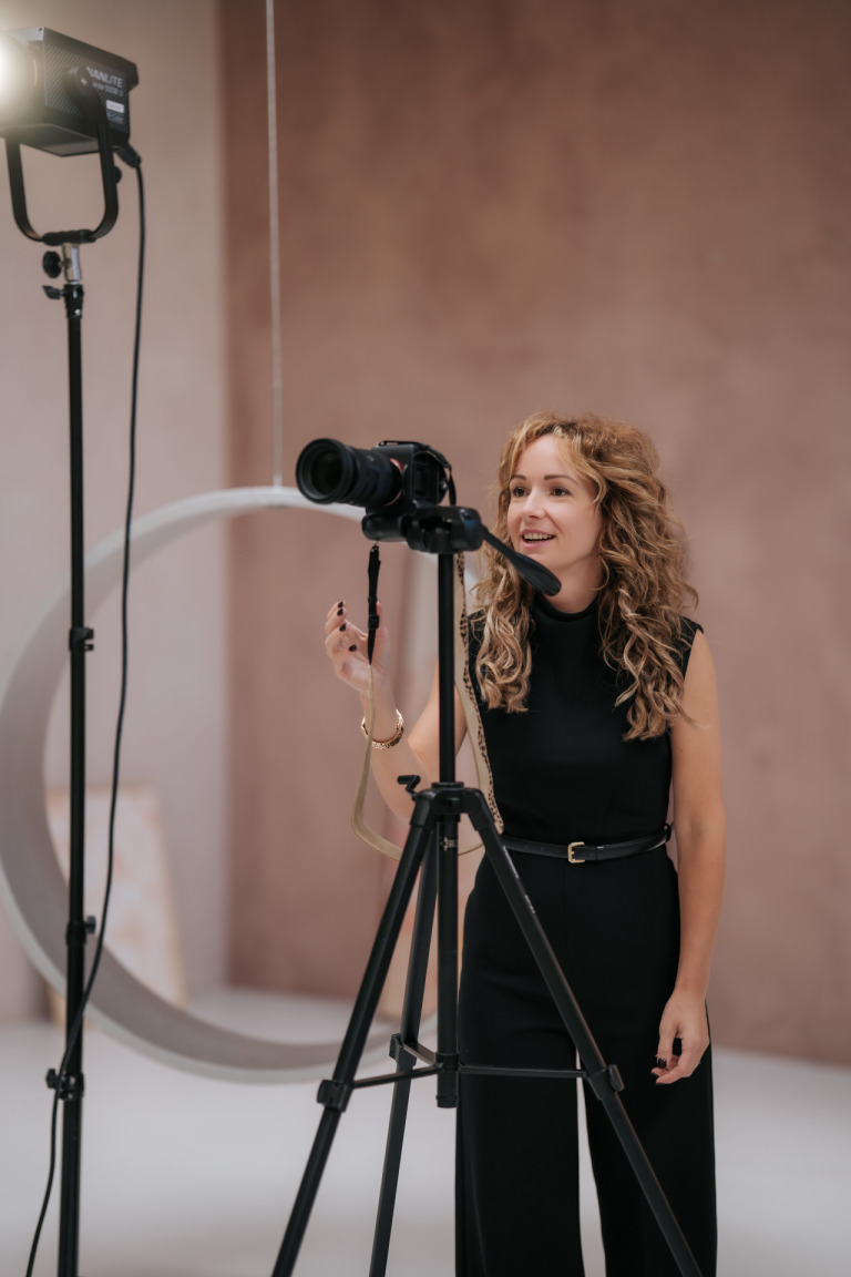 Sfeerimpressie van The Playground met videograaf Emmely Brand voor videografie bij Atelier Oost Amsterdam