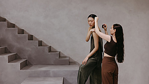 Sfeerimpressie van een creatief team in de studio