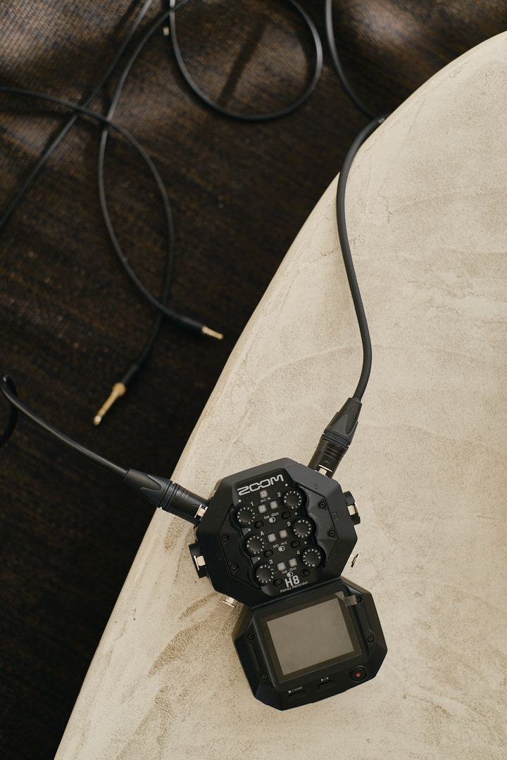 Sfeerbeeld voor het huren van een Podcaststudio inclusief audio bij Atelier Oost in Amsterdam